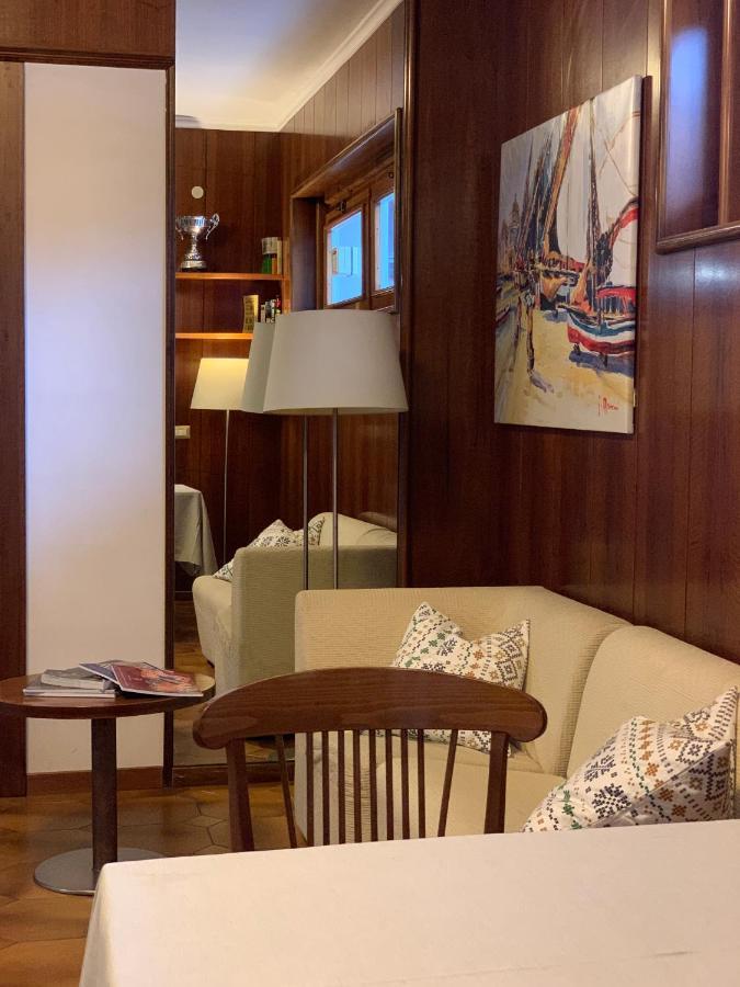 Hotel Apeneste Матината Екстериор снимка