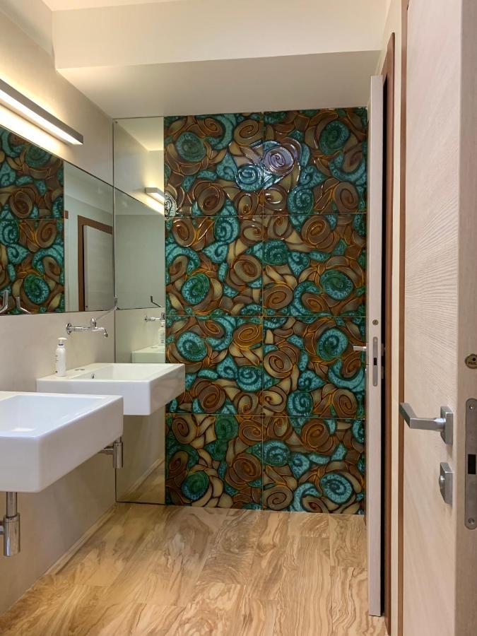 Hotel Apeneste Матината Екстериор снимка
